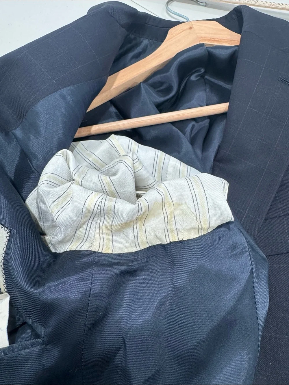 Faconnable Men's Navy Windowpane Two-Button Blazer Size 40R